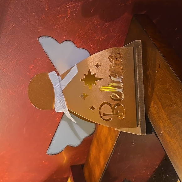 Young's Inc.Tin Tabletop Christmas Angel "Believe" Laser Cut Design Candleholder - Picture 1 of 9